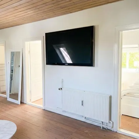 Apartment Penthouse - Views - Walk To Everything - Island *